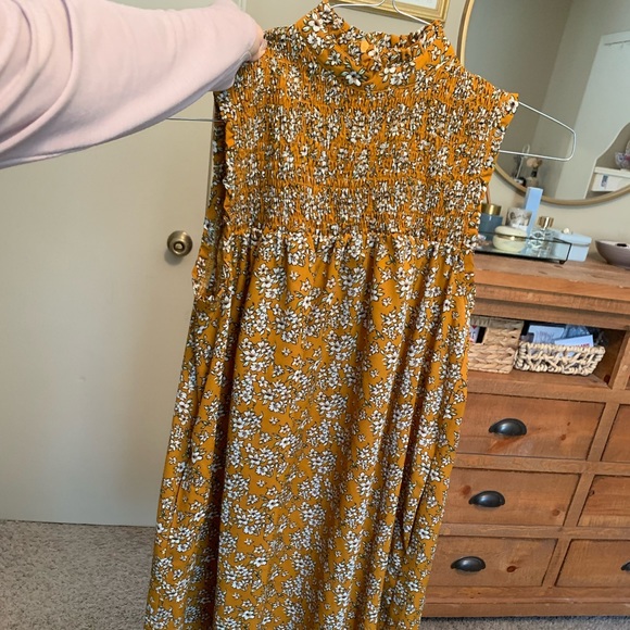 Sundress - Picture 2 of 2